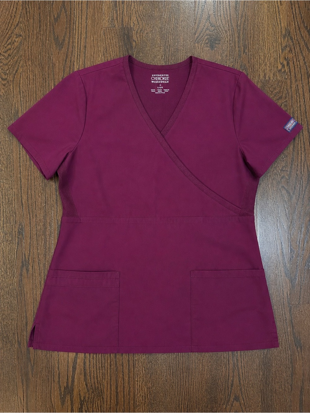 Cherokee Workwear Women’s Scrub Top – Burgundy V-Neck Shirt Size L